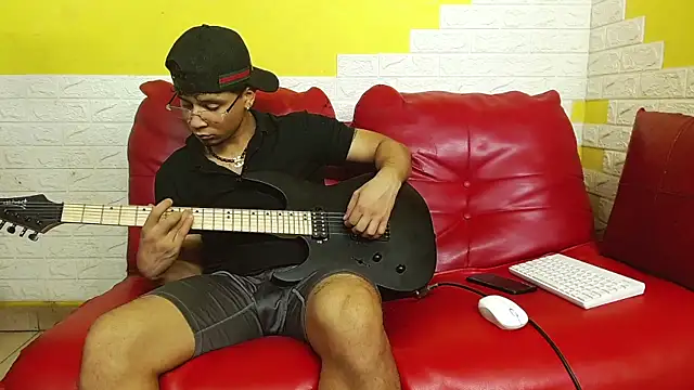 jbarto  online show from May 22, 2026, 2:51 am