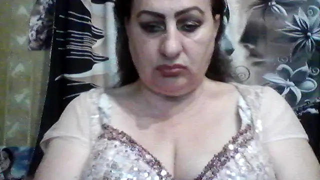 LoaqLovew online show from June 10, 2026, 8:35 am