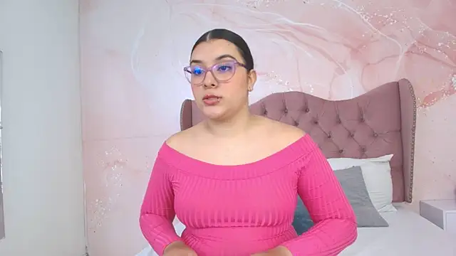 SussanConor online show from April 25, 2026, 2:03 pm