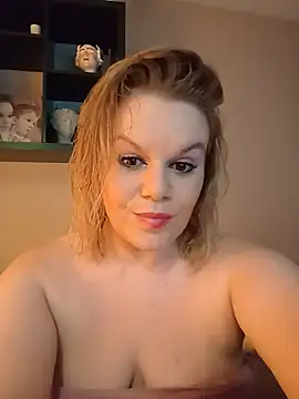 Maryquenn online show from June 5, 2026, 7:19 pm
