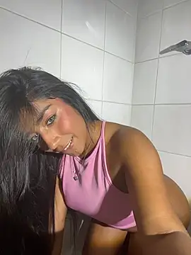 SaryJonex online show from April 28, 2026, 2:22 pm