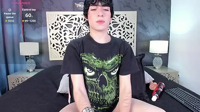 DemonFoxx online show from July 7, 2026, 12:20 pm
