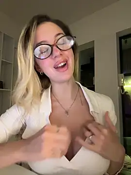 lulov online show from April 30, 2026, 3:35 am