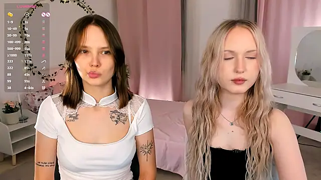lisaluve online show from July 31, 2026, 9:36 pm