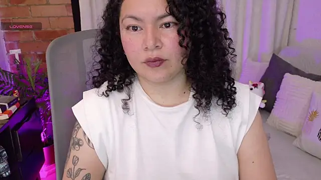 Snapshot of MissBronte chatting on July 21, 2026, 12:24 am MissBronte online show from July 21, 2026, 12:24 am