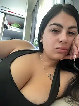 LilyLovell online show from May 30, 2026, 9:17 am