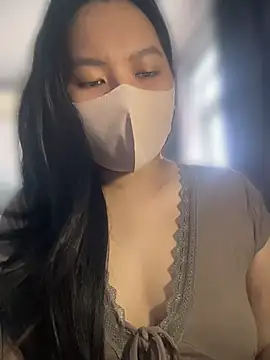 Vena22 online show from April 24, 2026, 5:43 am