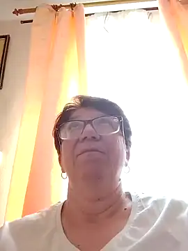 Snapshot of KetQueen101 chatting on April 28, 2026, 1:38 pm KetQueen101 online show from April 28, 2026, 1:38 pm