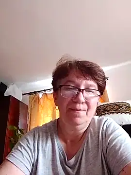 Snapshot of KetQueen101 chatting on May 11, 2026, 2:45 pm KetQueen101 online show from May 11, 2026, 2:45 pm