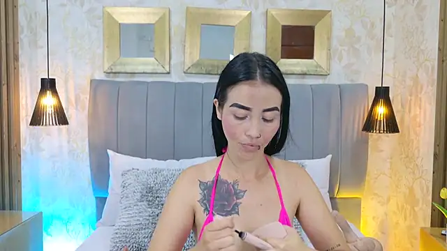 Sophie Vega online show from July 15, 2026, 3:45 am