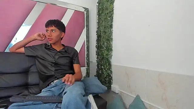 KevCokk online show from May 26, 2026, 3:41 pm