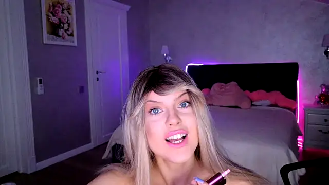 ChristieBlace online show from May 23, 2026, 9:52 pm
