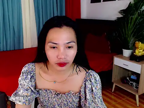 Snapshot of Mauie_Fire chatting on July 10, 2026, 7:12 am Mauie Fire online show from July 10, 2026, 7:12 am