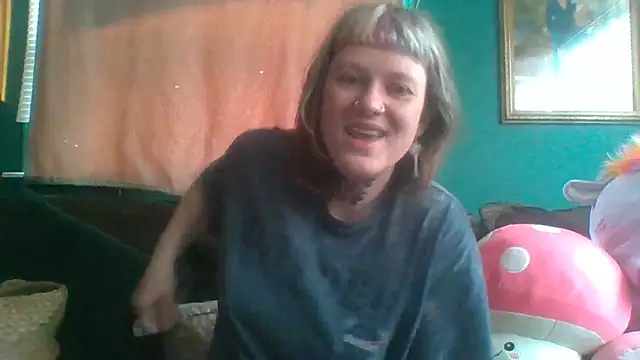 RosieSwitchBitch online show from May 8, 2026, 1:27 pm