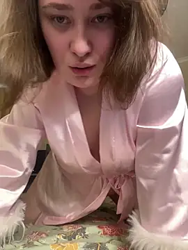 BettyRussian online show from May 11, 2026, 4:04 pm