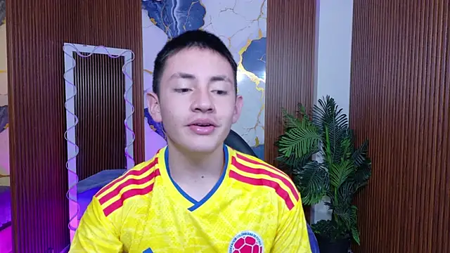 Andres Tay online show from June 1, 2026, 1:51 am
