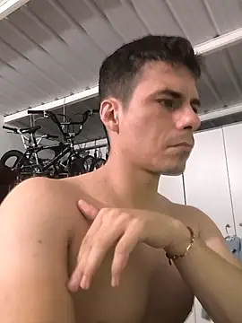 xXxJuancho online show from April 28, 2026, 5:01 am