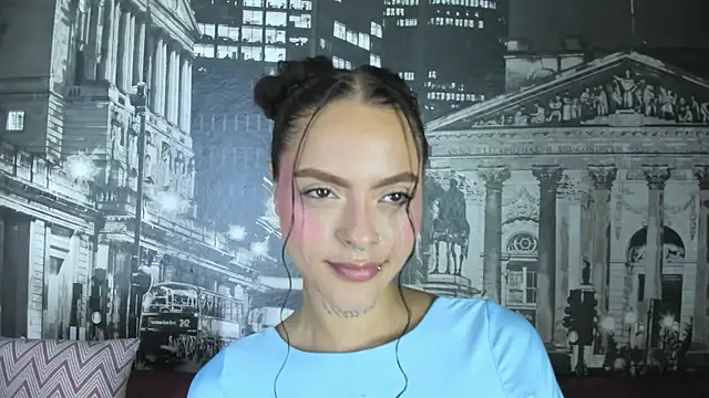 Caroline420  online show from July 4, 2026, 2:12 pm