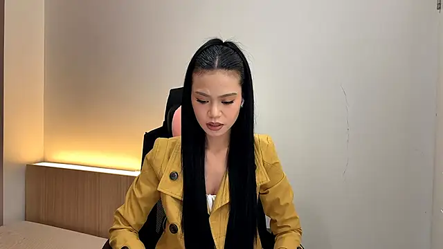 WynellAveritt online show from May 2, 2026, 12:54 pm