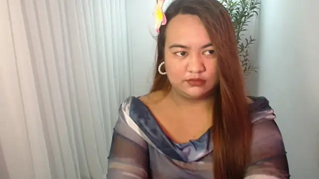 Snapshot of Czarinna chatting on July 9, 2026, 8:24 pm Czarinna online show from July 9, 2026, 8:24 pm