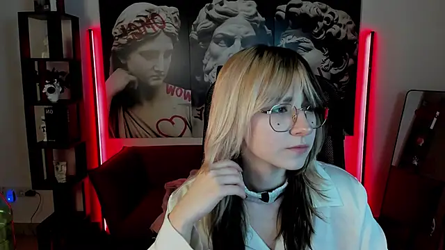NyxCalderra online show from May 24, 2026, 1:54 am