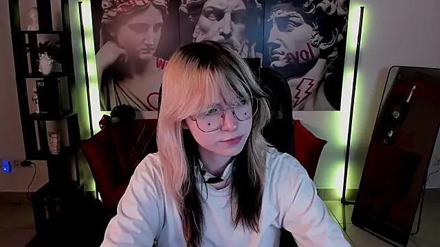 NyxCalderra online show from May 26, 2026, 4:19 am