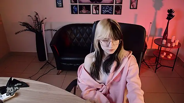 NyxCalderra online show from August 6, 2026, 11:12 am