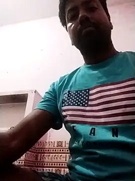 Snapshot of rahulkumar144 chatting on April 25, 2026, 3:53 am rahulkumar144 online show from April 25, 2026, 3:53 am