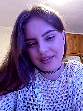 Miss-Venom online show from May 3, 2026, 10:05 pm