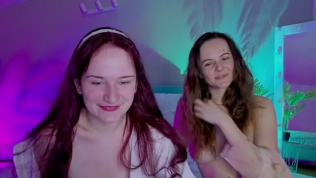Magic bunnyy  online show from May 8, 2026, 6:19 am