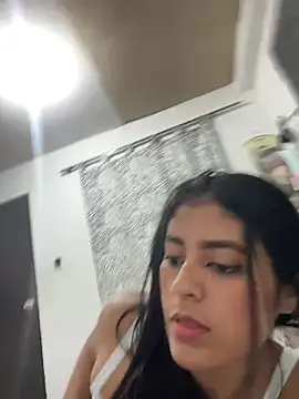 AbrilCollins online show from July 13, 2026, 4:10 pm