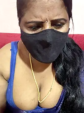 Snapshot of Sunitha-tamilponu chatting on May 1, 2026, 6:12 pm Sunitha-tamilponu online show from May 1, 2026, 6:12 pm