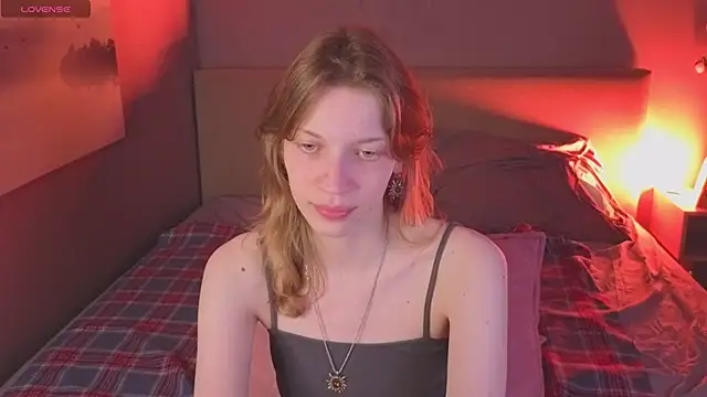 Emily Cartex online show from May 25, 2026, 5:57 am