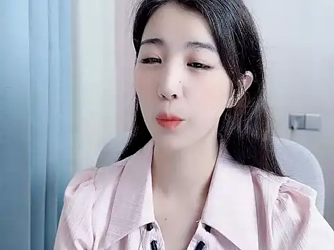 amy-6668 online show from April 28, 2026, 2:21 am