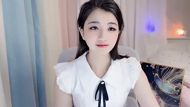 amy-6668 online show from May 16, 2026, 3:47 am
