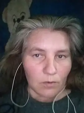 Snapshot of IrisMaris37 chatting on June 20, 2026, 9:23 am IrisMaris37 online show from June 20, 2026, 9:23 am