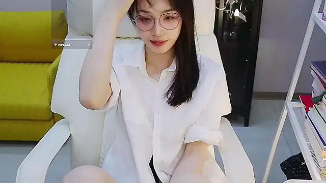 Nancy-A1 online show from June 25, 2026, 2:43 pm