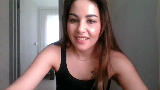 AlisXLovesss  online show from April 29, 2026, 4:33 pm