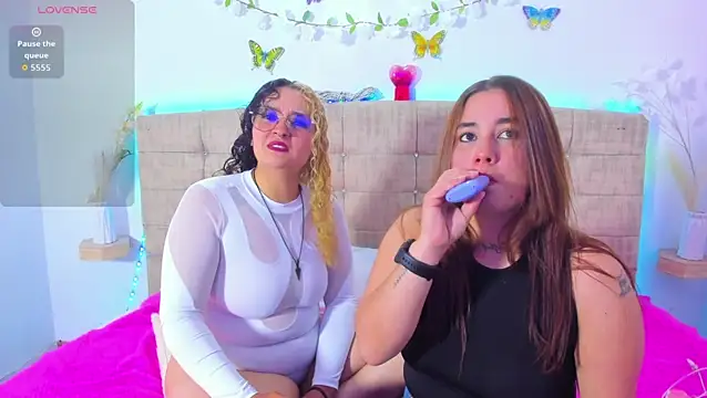Catherine And Tara online show from May 2, 2026, 8:14 pm