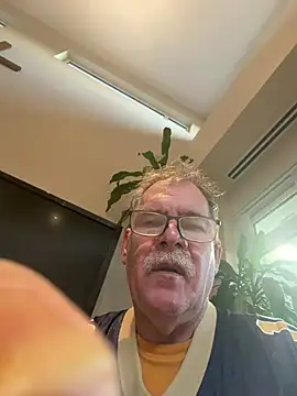 Snapshot of Caesar_Baxter chatting on July 24, 2026, 10:24 am Caesar Baxter online show from July 24, 2026, 10:24 am