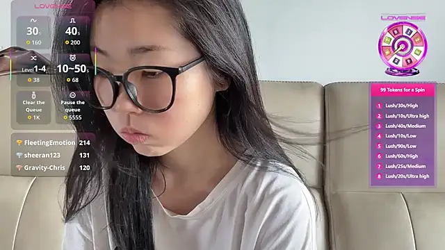 Snapshot of XIAOnaimao-001 chatting on June 14, 2026, 2:24 am XIAOnaimao-001 online show from June 14, 2026, 2:24 am