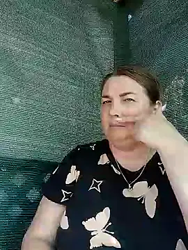 MiyaOlliver online show from June 24, 2026, 2:49 pm