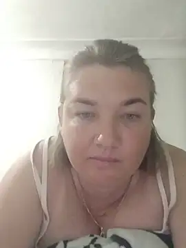 MiyaOlliver online show from July 20, 2026, 7:55 am