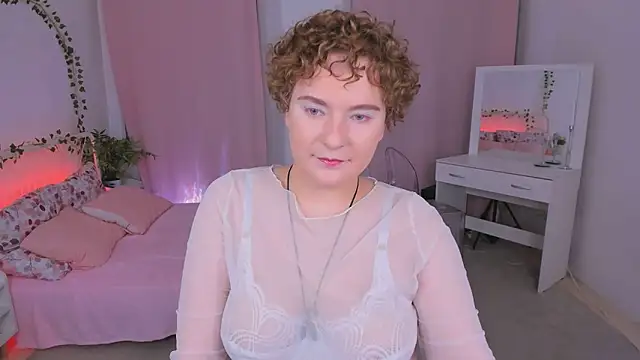 Snapshot of MelittaStorrie chatting on May 29, 2026, 6:33 am MelittaStorrie online show from May 29, 2026, 6:33 am