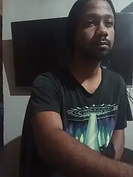 Snapshot of Jeielpaixao chatting on June 14, 2026, 5:20 am Jeielpaixao online show from June 14, 2026, 5:20 am