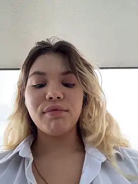 Liiimeee online show from May 21, 2026, 9:49 am