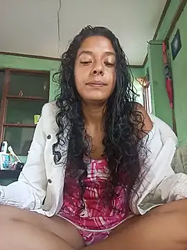 Kimkaly online show from June 4, 2026, 12:22 pm