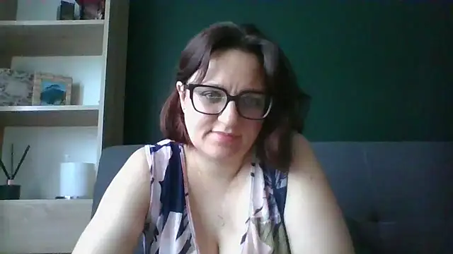 sensual paris online show from July 16, 2026, 5:35 am
