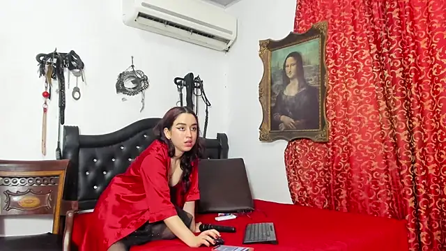 BelindaHedone1 online show from June 4, 2026, 6:58 pm