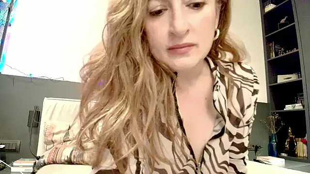 Peachy  online show from May 18, 2026, 8:09 am